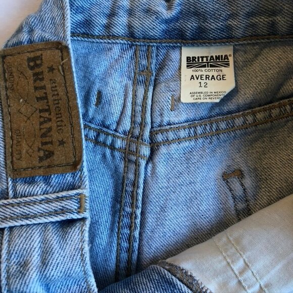 Vintage High Rise Tapered Pleat Front Mom Jeans - Picture 8 of 10